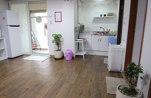 Sinchon-dong House | Jeong House