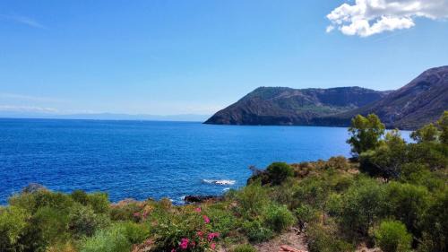 Vulcanello House | JERA Holiday Collection VULCANO TRE - Sea View