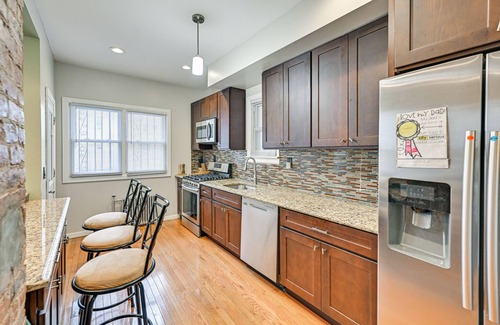 Greenville Apartment | Jersey City Apartment w/Game Room: 7 Mi to NYC!