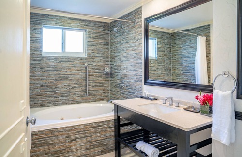 Runaway Bay Resort | Jewel Paradise Cove Adult Beach Resort & Spa – All Inclusive