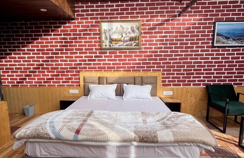 Baldeyan Resort | JijiVisha Resort Shimla