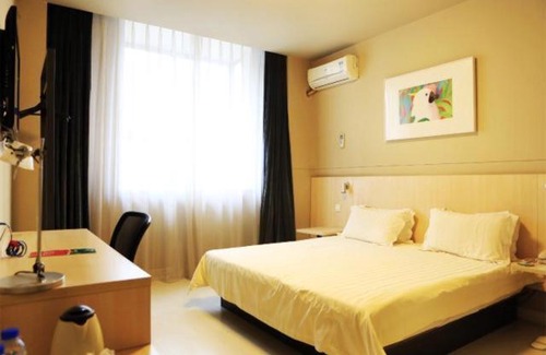 Yanta Qu Hotel | Jinjiang Inn Xi'an Xingfu Road