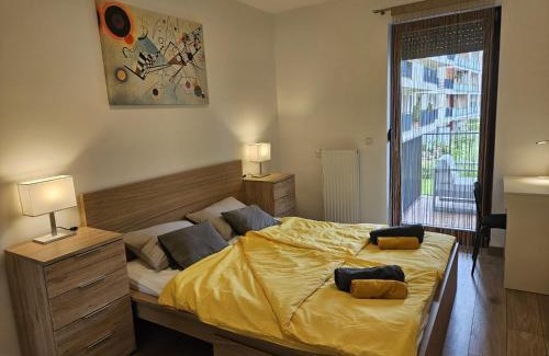 Ujlipotvaros Apartment | Jisoo Apartment