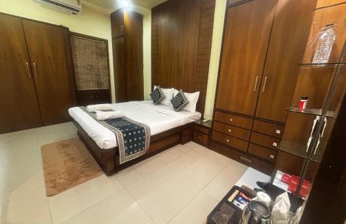 Sadar Hotel | JK Rooms 149 Thakur Galaxy