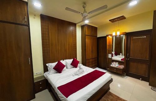 Sadar Hotel | JK Rooms 149 Thakur Galaxy
