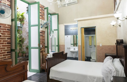 Centro Havana House | Joe David