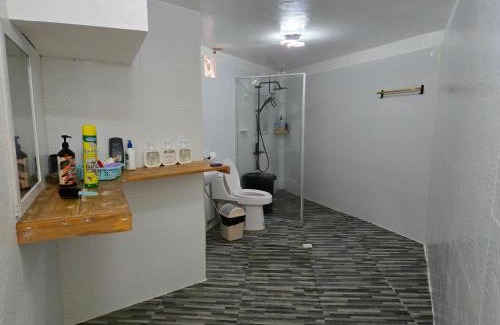 Daanbantayan Hotel | johandive