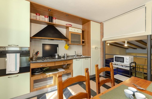 Sestri Levante Apartment | JOIVY Cosy Apt For 6 In An Ancient Pirate Watchtower