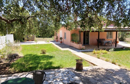 Kerameies House | Joleni Cottage: peaceful, accessible nature retreat, only minutes from beaches