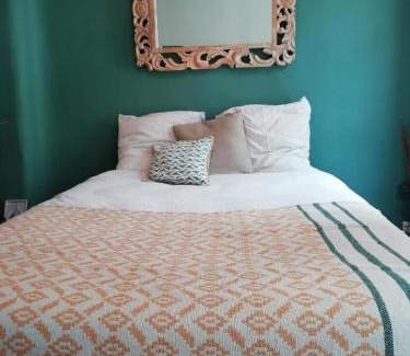 La Ciotat Apartment | Joli appartement sur le port proche des plages !