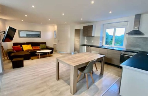 Tourlaville House | Jolie Maison Familiale de Caractère