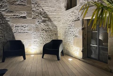Saint-Gelais House | Jolie maison en pierres avec piscine et parking