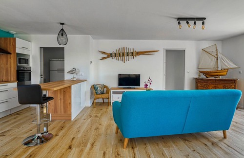 Sainte-Helene House | Jolie Maison Neuve, Très Bien Exposée, au Calme, Jardin, Terrasse