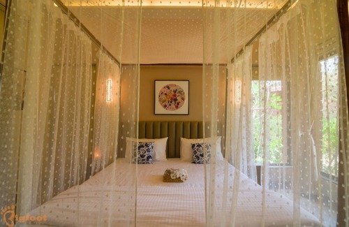 Gondhalpada Resort | Jomo Resort