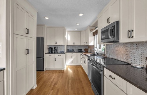 Caswell Beach House | Jonah's Whale: Large Oceanfront Home, Ocean and Waterway Views