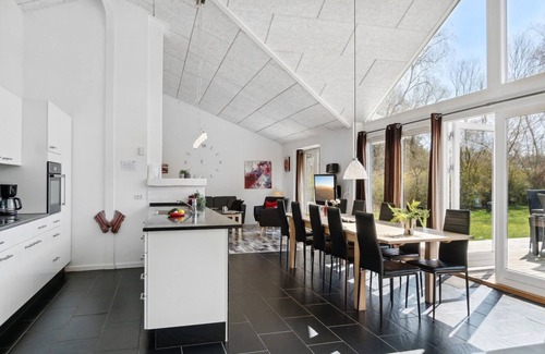 Hoensinge House | "Josina" - 675m from the sea by Interhome