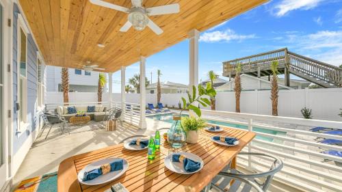 Bid-a-wee Beach House | Joyful Sound by AvantStay Walk to the Beach