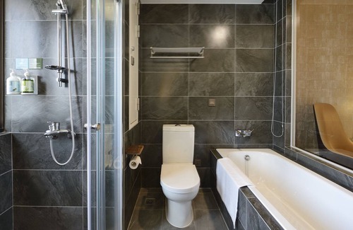 Guishan District House | Joyfultel