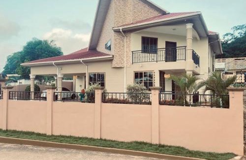 Aburi House | Joyous AP Guest House