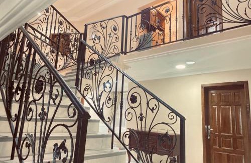 Aburi House | Joyous AP Guest House