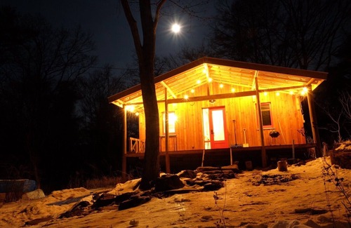 Tsumagoi Cottage | 30 Minutes to Kusatsu Onsen and Karuizawa! Warm Highly Insulated Cottage Tsumagoi Village