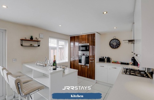 Chorley House | JRR Stays - Chorley - Buckshaw Villiage 48min Manc