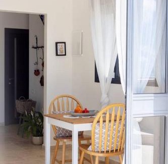 Idmit Apartment | Julius Suite ג'וליוס סוויטה