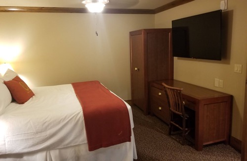 Gatlinburg Resort | July 1 - 8th, 2023 Mountain getaway!