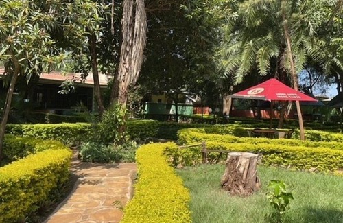 Maua Hotel | Jungle Green Resort - Kiutine