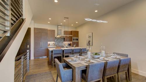 Park City House | Juniper Landing 3 Bedroom by AvantStay Condo in Park City Mountain Resort w Pool Hot Tub Gym