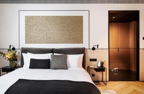 Sofia City Center Hotel | Juno Hotel Sofia, a Member of Design Hotels