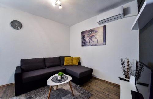 Biograd na Moru Apartment | Jure Apartment