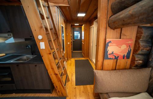 Pyhatunturi Cabin | Jussan Luppo - Original Log Cabin, Sauna, Ski 100m