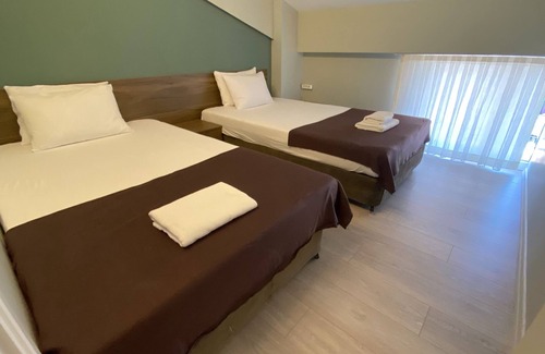 Camyuva House | Just 100 m from its blue flag public beach.