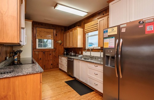 Caswell Beach House | Just a Beach Cottage: Oceanfront Rental with Hot Tub and Game Room
