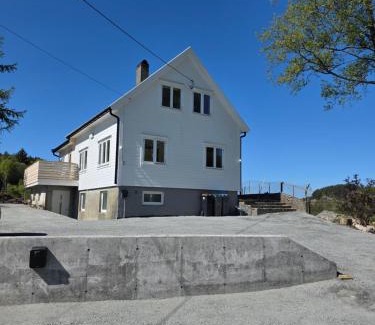 Skogsvag House | JUST RELAX Skoge with Finnish sauna