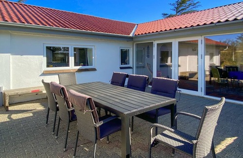 Torup Strand House | "Justine" - 600m from the sea by Interhome