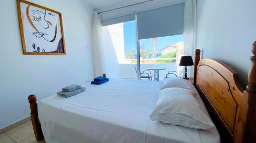 Latsi Apartment | JustSmile - Seaview Maisonette in Latchi