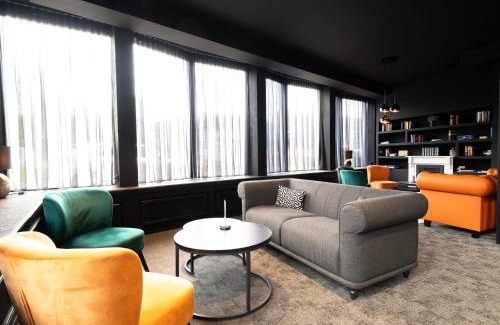 Dumpten Hotel | JustStay Mülheim Hotel & Apartments