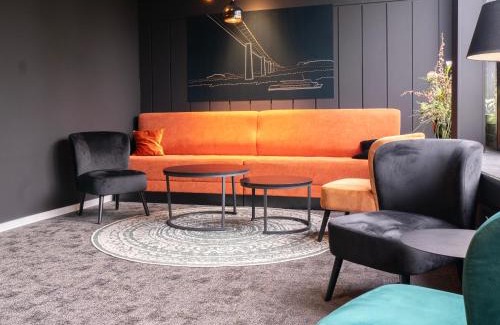 Dumpten Hotel | JustStay Mülheim Hotel & Apartments