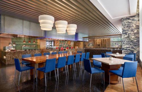 Ben Nghe Hotel | JW Marriott Hotel and Suites Saigon