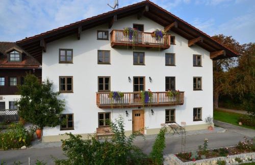 Hart Apartment | Kötzing am Golfplatz