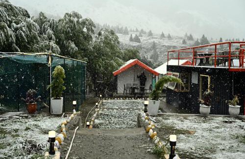 Jispa Hotel | Kübes By The Raasta