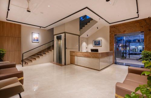 Tadepallegudem Hotel | K N SUITES