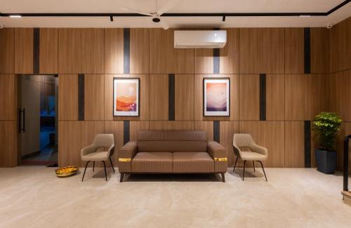 Tadepallegudem Hotel | K N SUITES