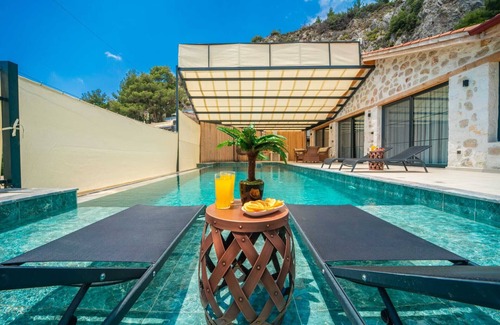 Islamlar House | Kaşın en gözdesi taş villalar