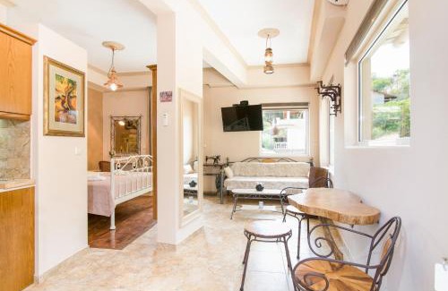 Agios Gordios Apartment | Kadith Studio - Agios Gordios