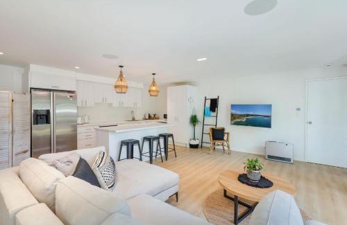 Newport House | Kahakai Gardens