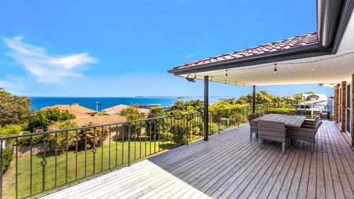 Killcare Heights House | 'Kai Lani' by HolidayCo