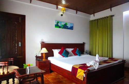 Vaikom Resort | Kalathil Lake Resort